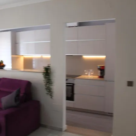 Appartement Capitan 1 *